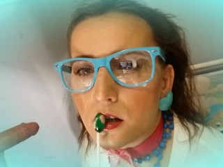 TEEN WITH BLUE GLASSES GETS HARD FACEFUCKING AND FACIAL